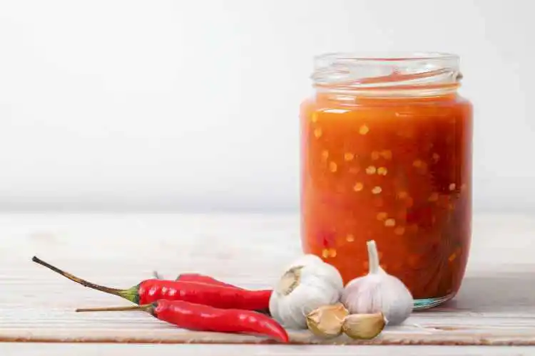 How to Use Chili Garlic Sauce